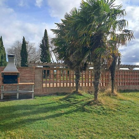 Vila La Casona Del Tormes Almenara de Tormes Exteriér fotografie