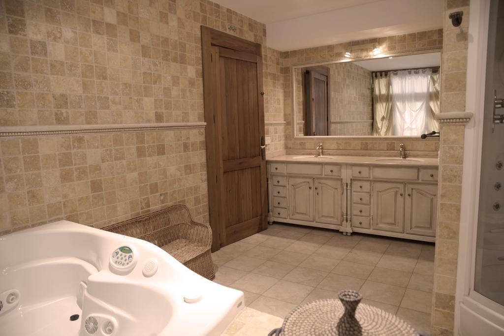 Vila La Casona Del Tormes Almenara de Tormes Exteriér fotografie
