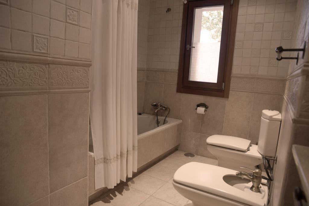 Vila La Casona Del Tormes Almenara de Tormes Exteriér fotografie